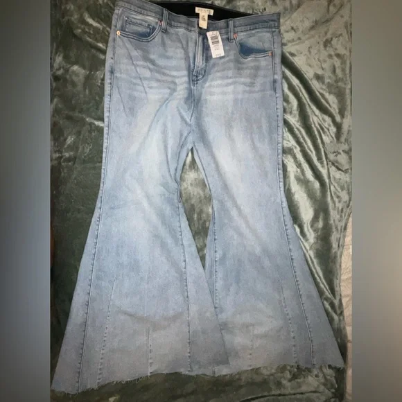 Festi Super Flare Jean Size 18T NWT OOS on Wbst bohemian boho bell bottom talls - Picture 5 of 8